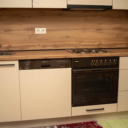 Emel Appartement *