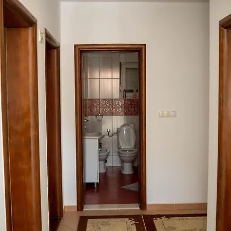 Appartement Emel *